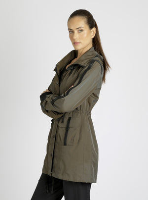 Aurora Anorak - Blanc Noir Online Store