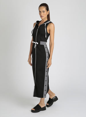 VISTA TRACK DRESS - Blanc Noir Online Store