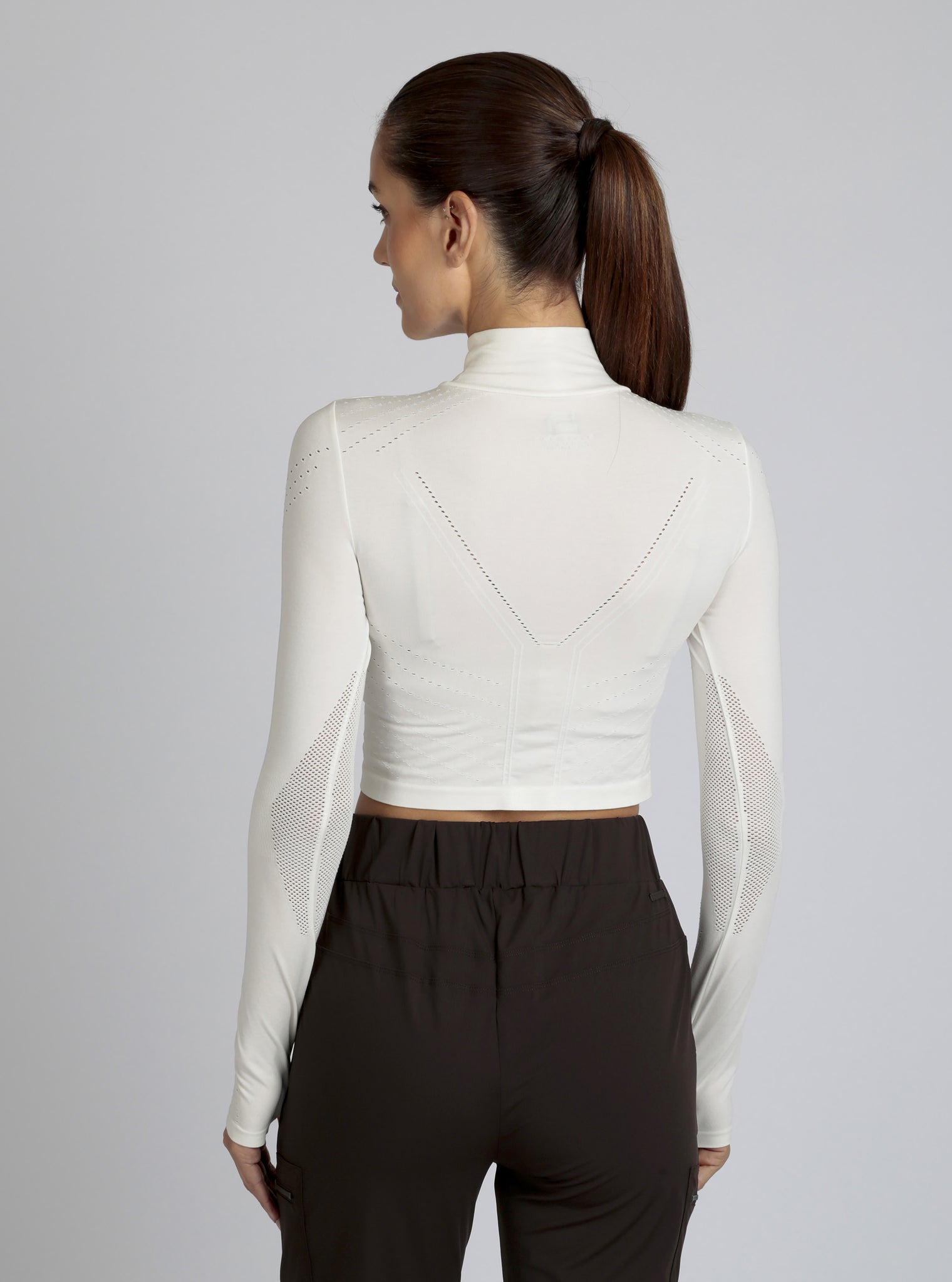 Seamless Mock - Blanc Noir Online Store