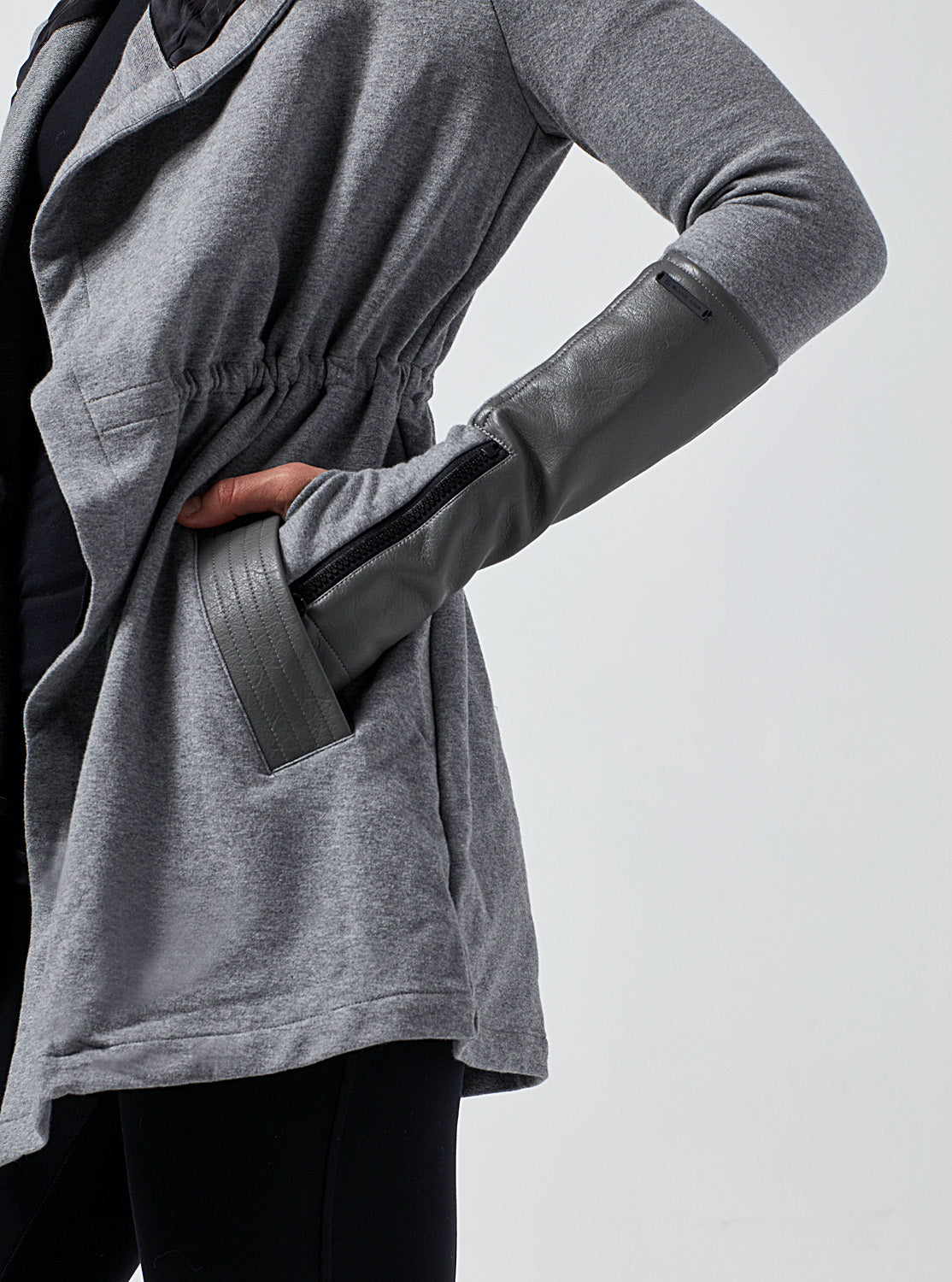 TRAVELER JACKET final sale - Blanc Noir Online Store