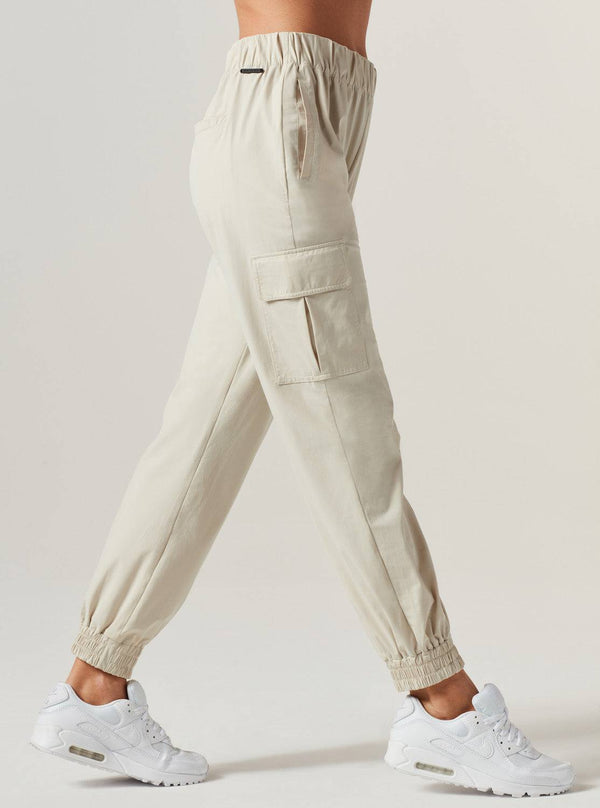MASTERMIND CARGO PANT - Blanc Noir Online Store