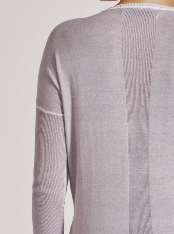 Huntress Boyfriend Sweater - Raindrops - Blanc Noir Online Store