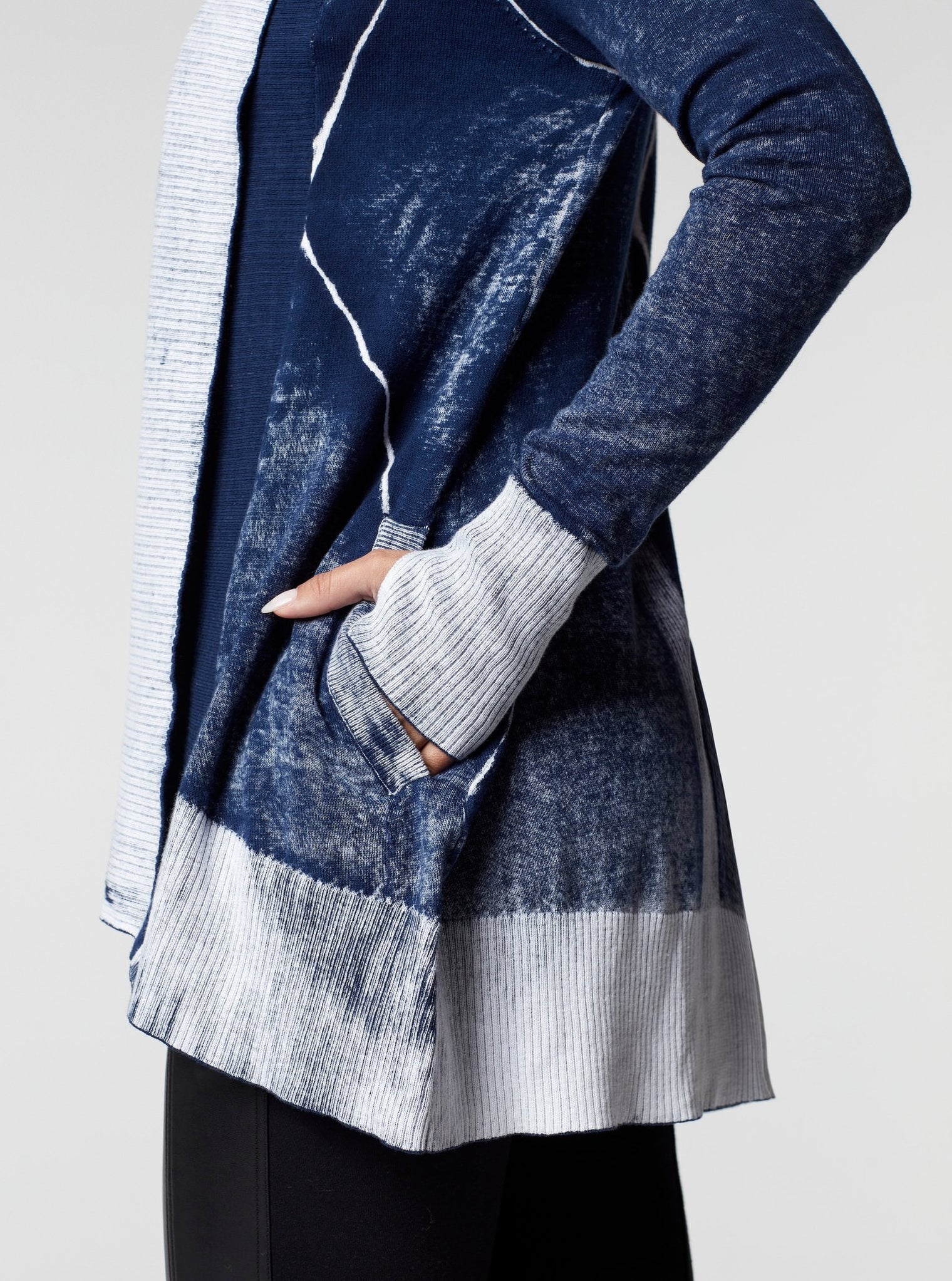 HUNTRESS DRAPE FRONT CARDIGAN - Blanc Noir Online Store