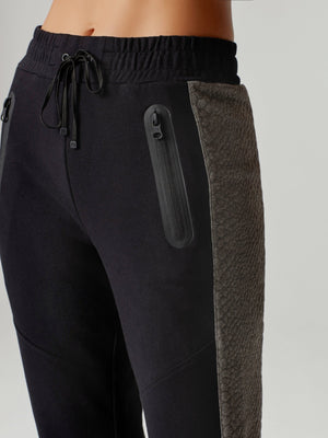 SNAKE JACQUARD JOGGER - Blanc Noir Online Store