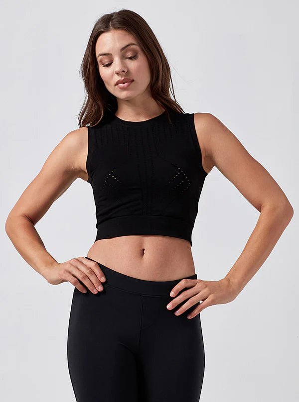 BASICS - Blanc Noir Online Store