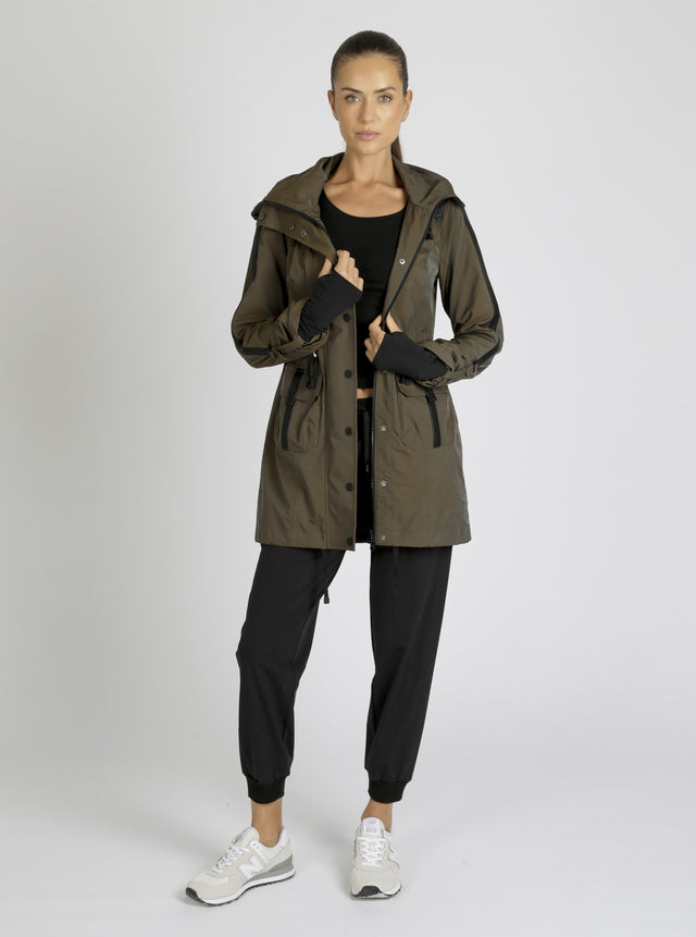 Aurora Anorak - Blanc Noir Online Store