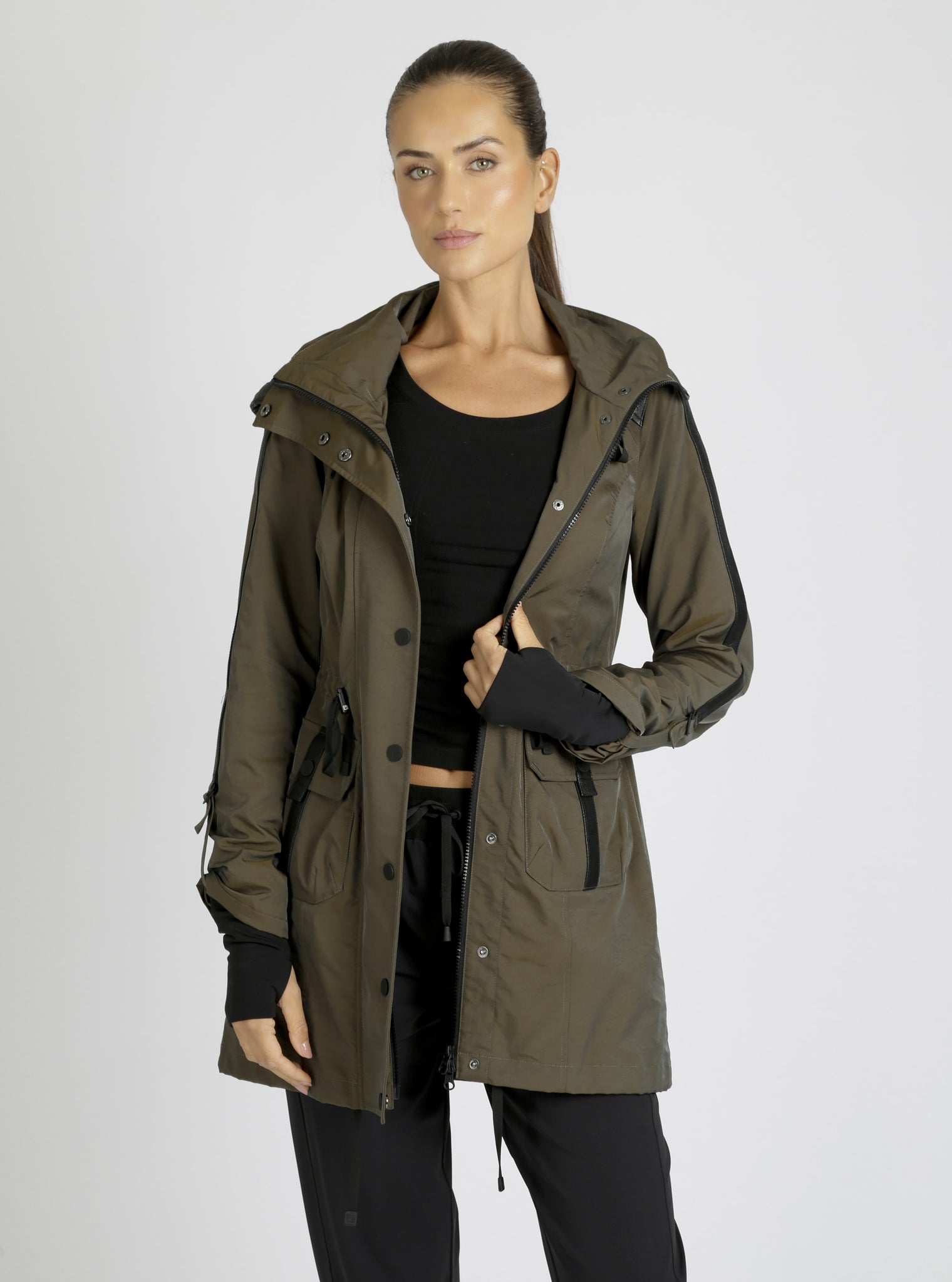 Aurora Anorak - Blanc Noir Online Store