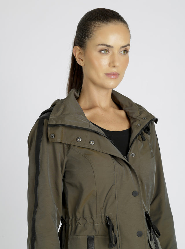 Aurora Anorak - Blanc Noir Online Store
