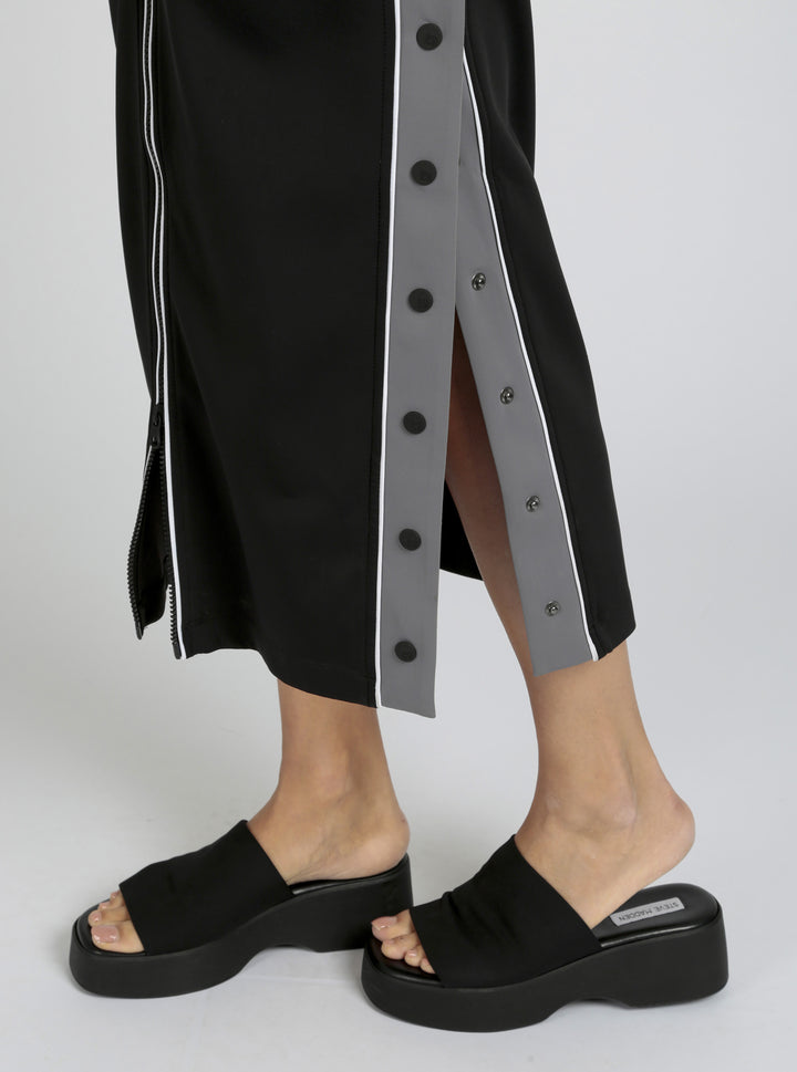 VISTA TRACK DRESS - Blanc Noir Online Store