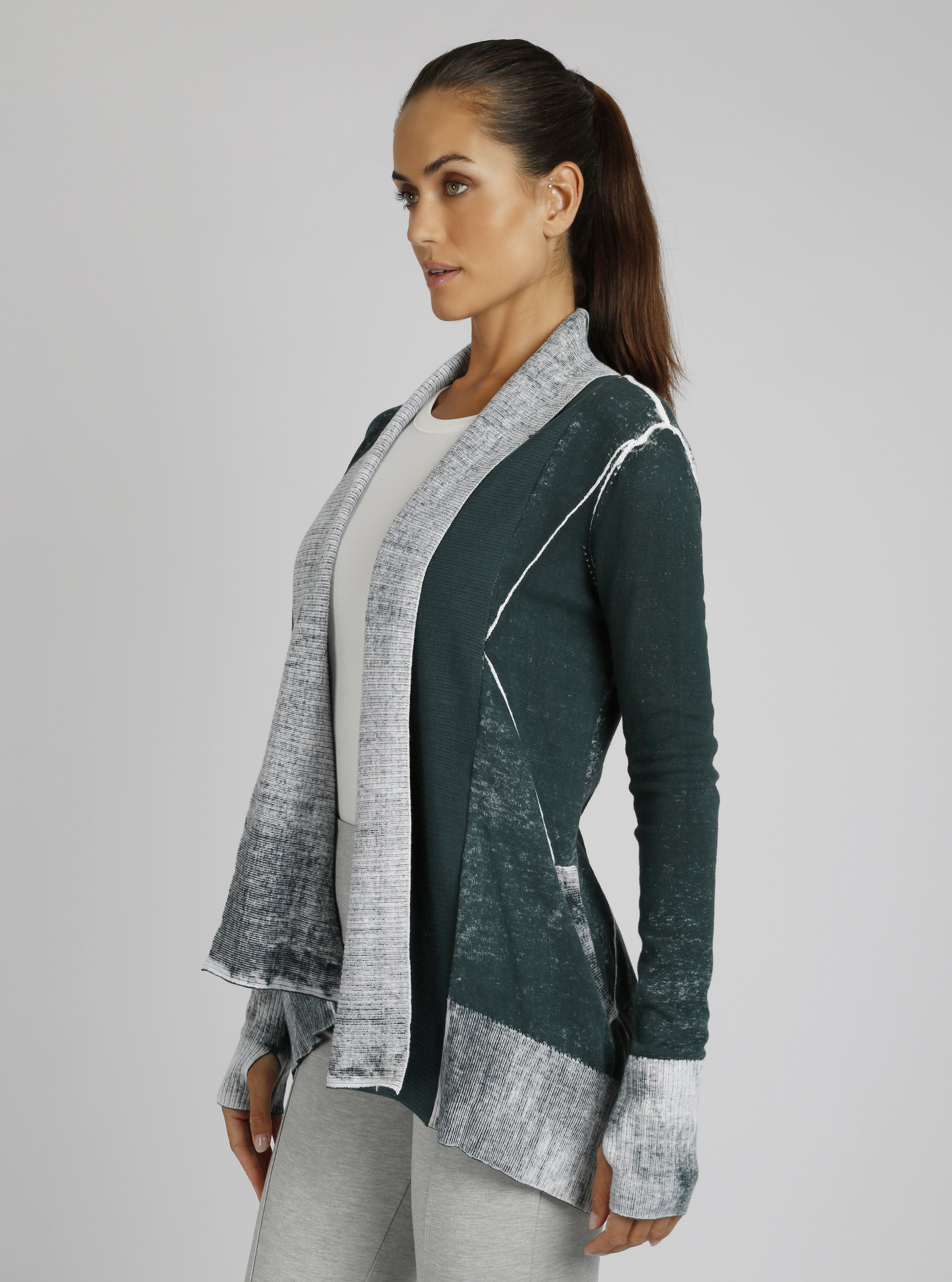 archive】FUGA Feather Drape Cardigan