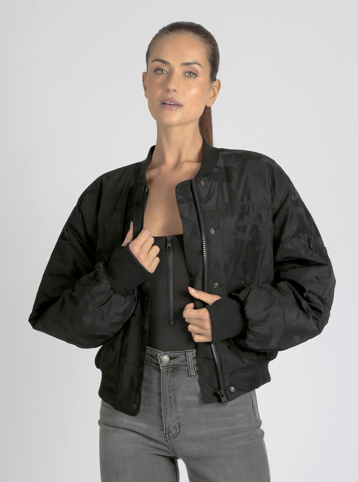 Logan Camo Bomber - Blanc Noir Online Store