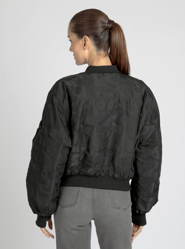 Logan Camo Bomber - Blanc Noir Online Store