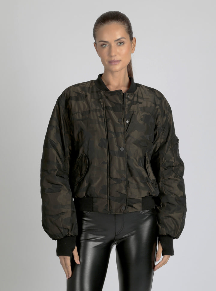 Logan Camo Bomber - Blanc Noir Online Store
