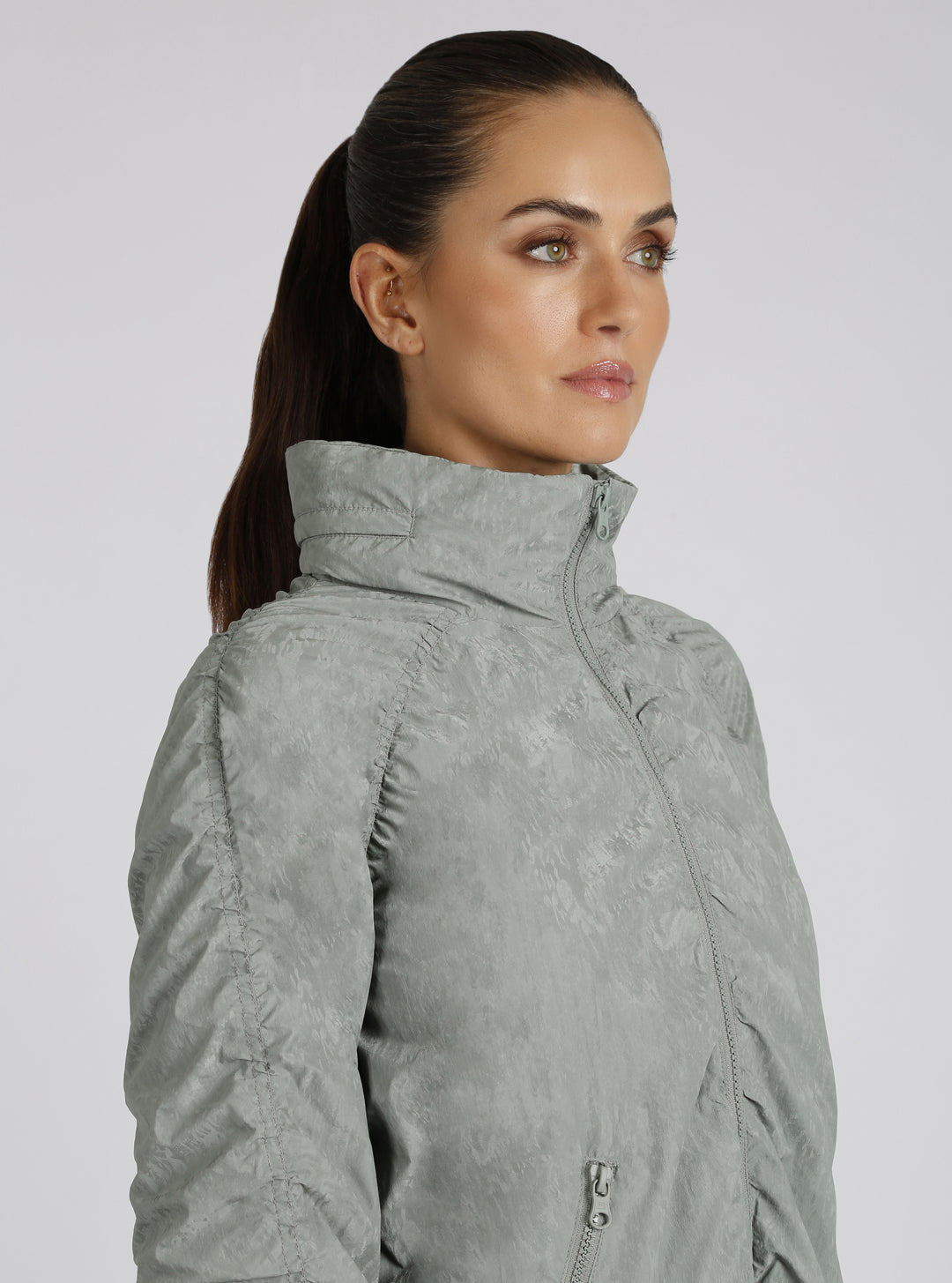 Regina Bomber - Blanc Noir Online Store