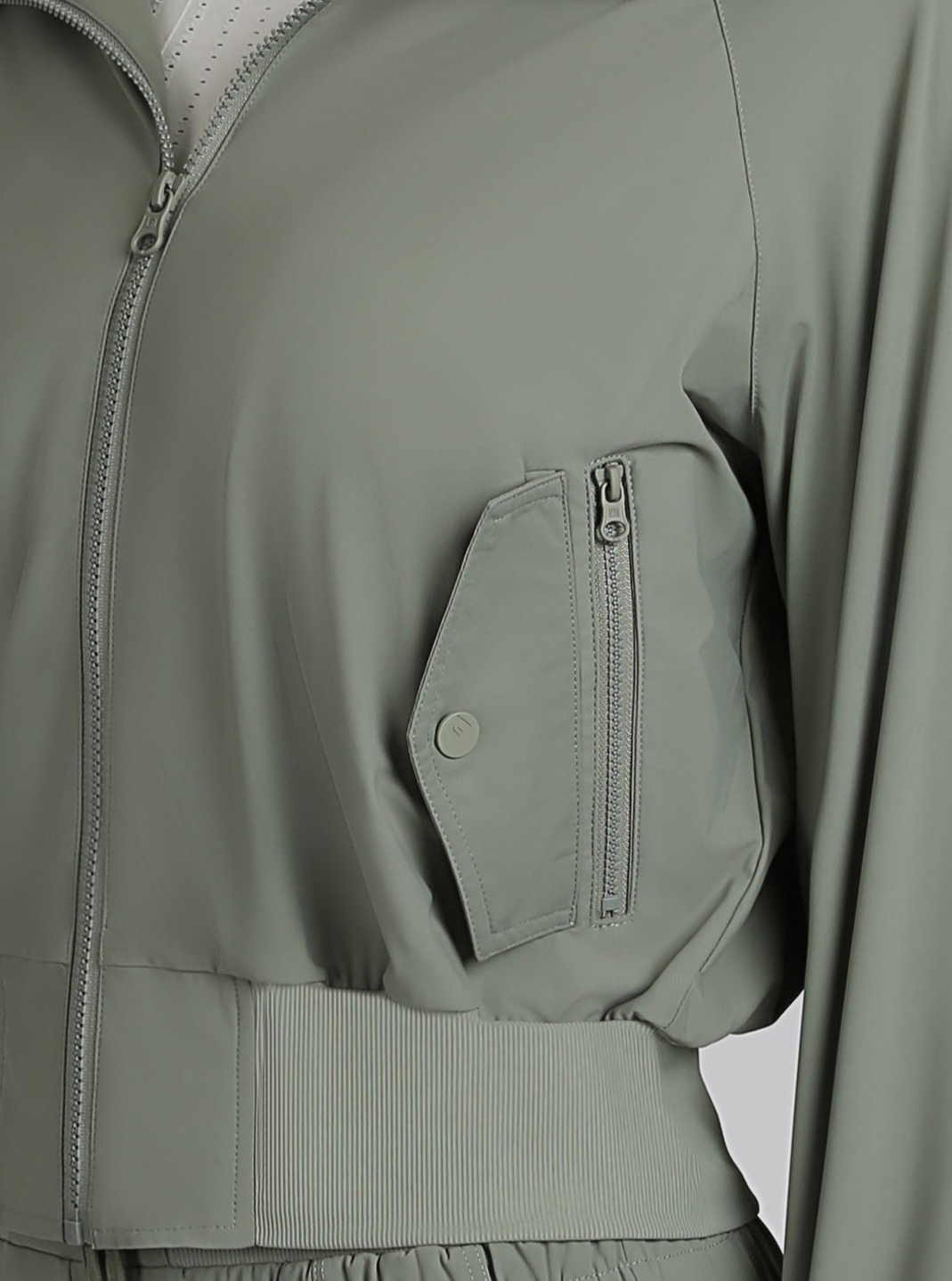 New Mastermind Bomber - Blanc Noir Online Store