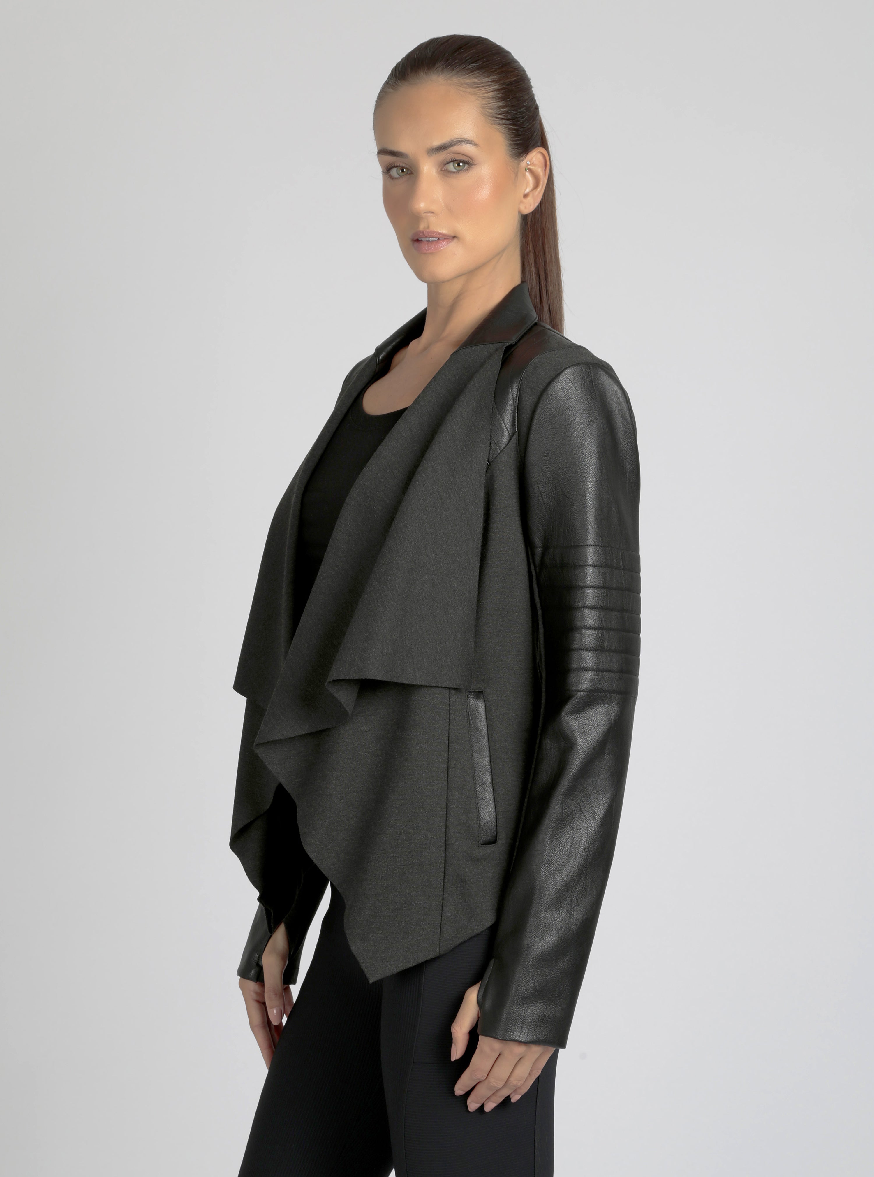 現行品 BORDERS at BALCONY JACKET NOIR 38 $99-$129 Drape Front Jacket – Blanc Noir Online Store