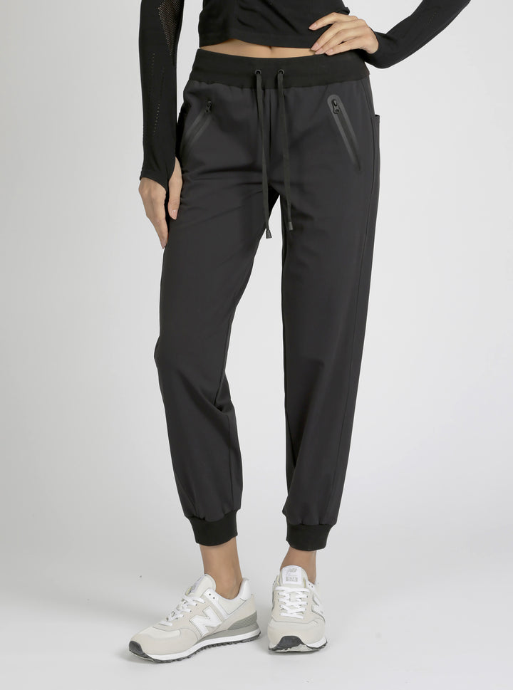 Original Getaway Jogger - Black-FINAL SALE - Blanc Noir Online Store