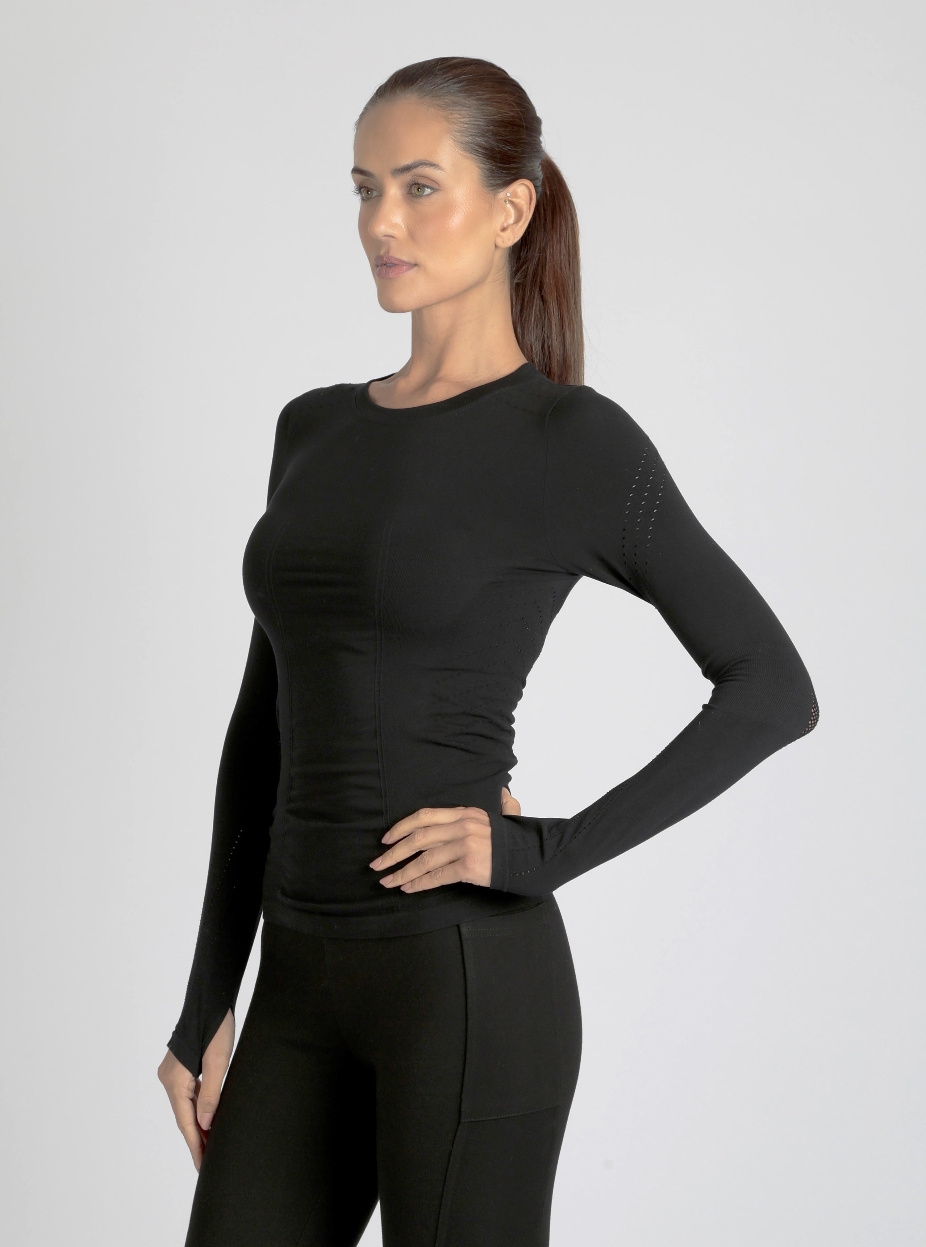 LS Magnetic Top - Black - Blanc Noir Online Store
