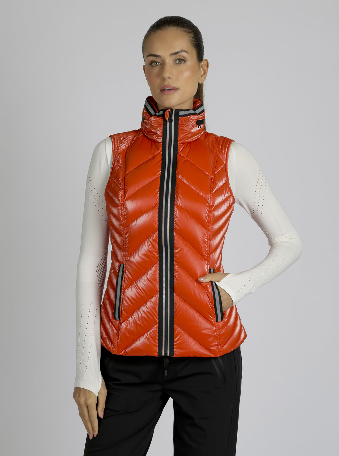 Super Hero Down Filled Vest - Blanc Noir Online Store