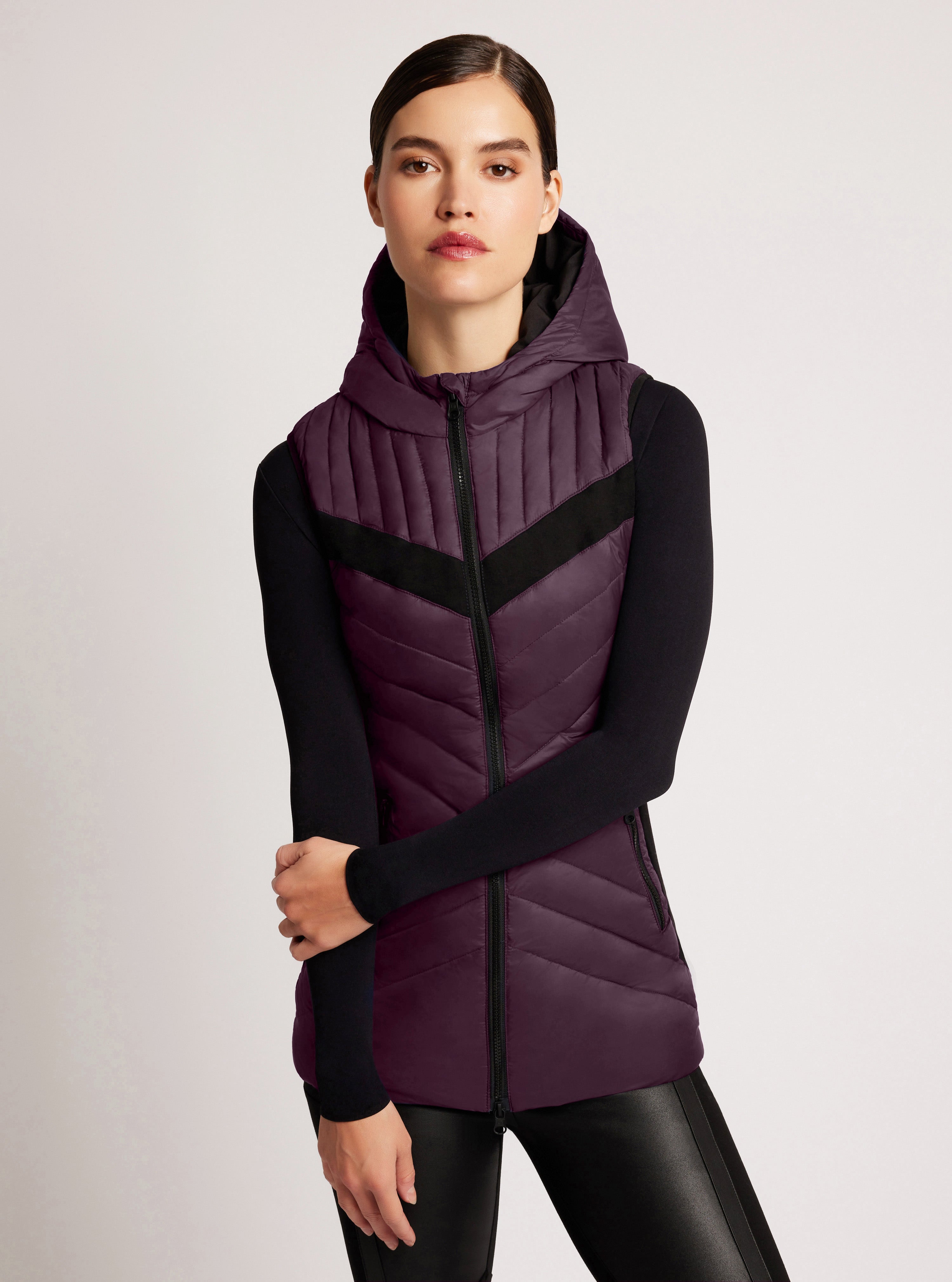 BLV03100_ElongatedPufferVest_M