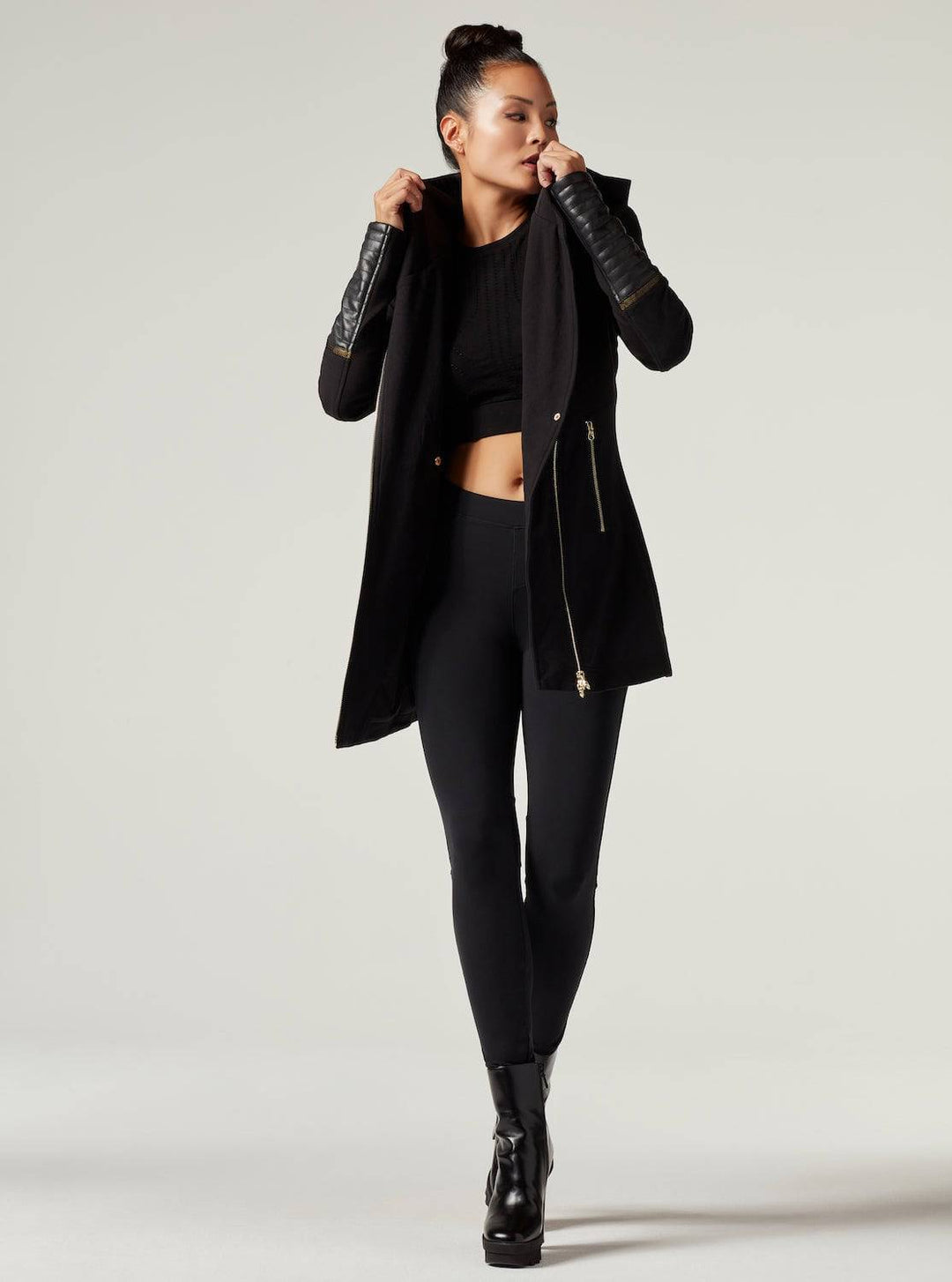 Update Traveler Gold Collection - Blanc Noir Online Store