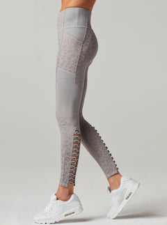 YOLO LEGGING - Blanc Noir Online Store