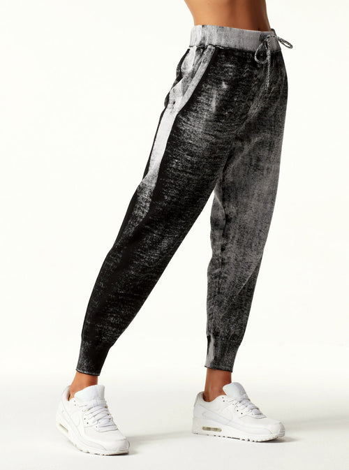 Huntress Jogger - Blanc Noir Online Store