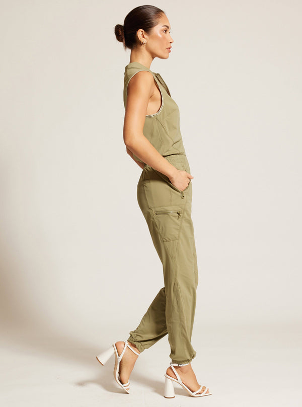 INDICATOR JUMPSUIT - Blanc Noir Online Store