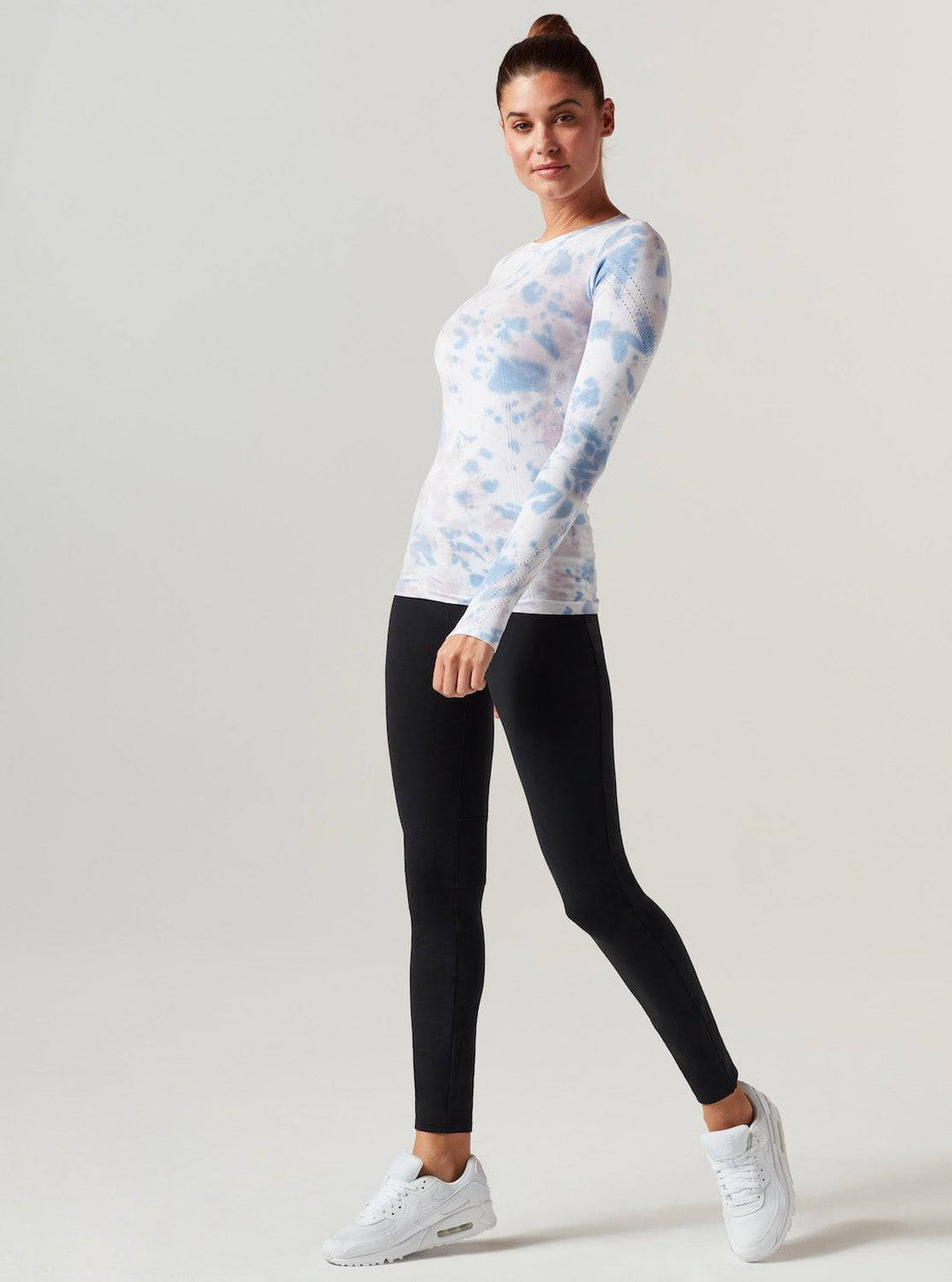 MAGNETIC TOP - FINAL SALE - Blanc Noir Online Store