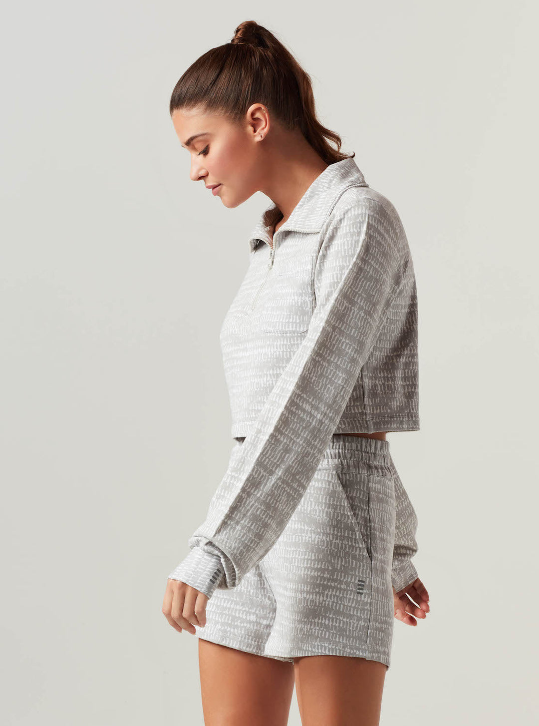 LUXE FLEECE ZIP FRONT TOP - Blanc Noir Online Store