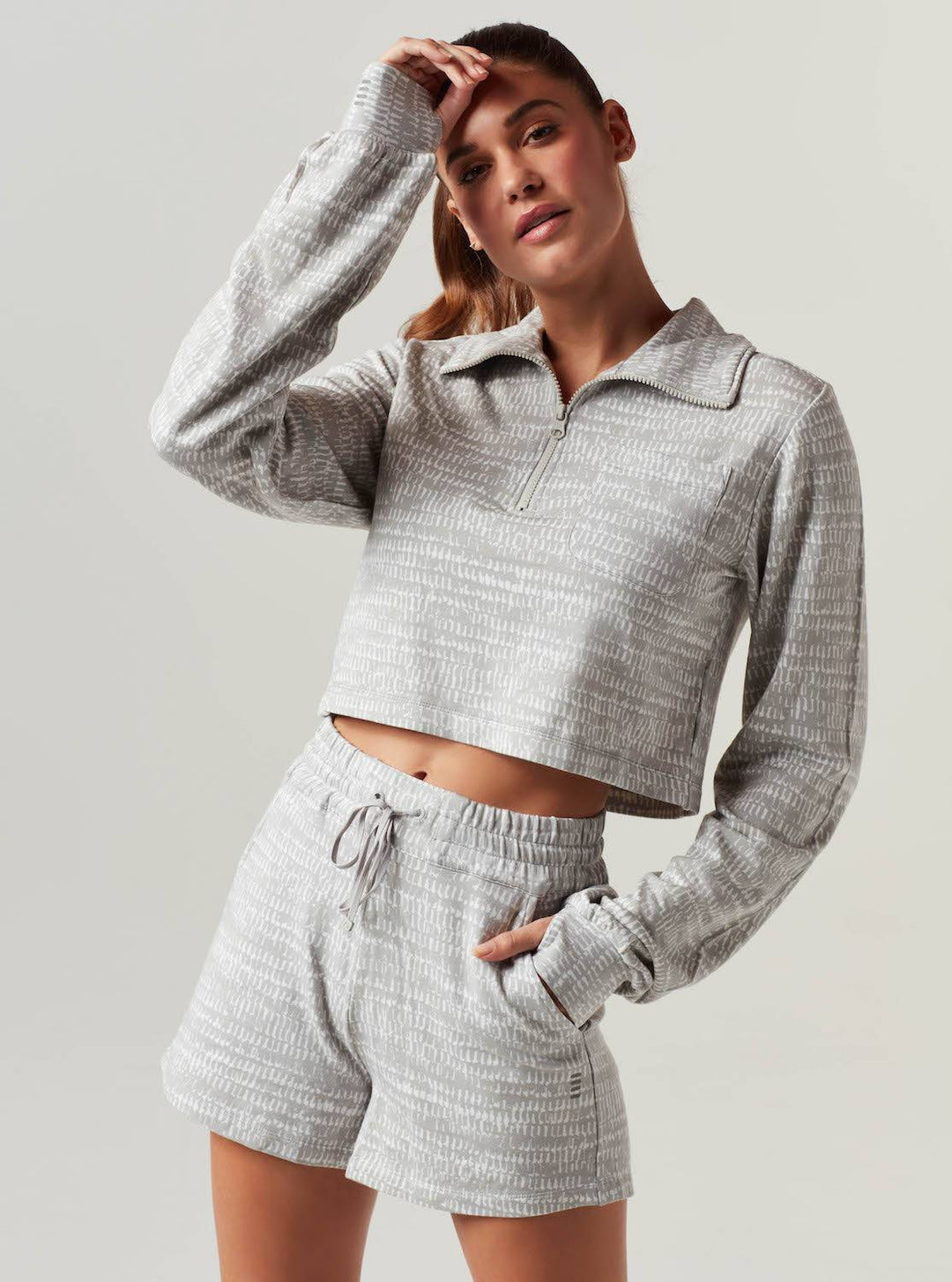 LUXE FLEECE ZIP FRONT TOP - Blanc Noir Online Store