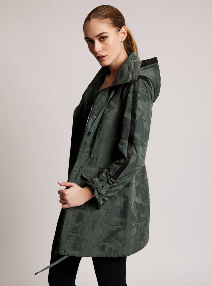 Camo Anorak - Blanc Noir Online Store