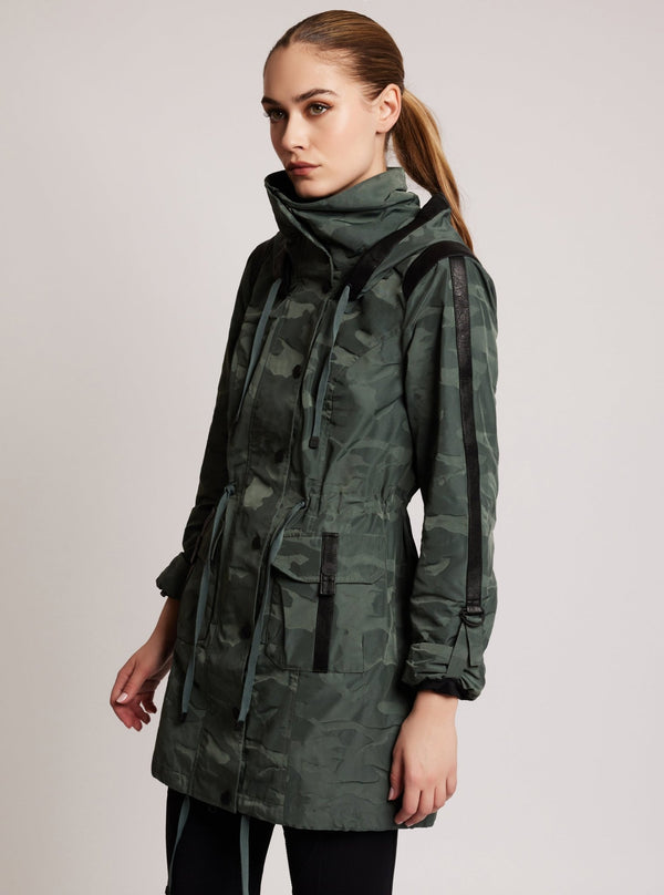 Camo Anorak - Blanc Noir Online Store