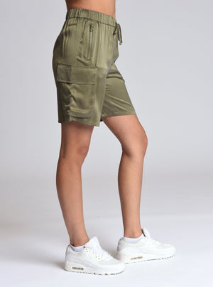 Chelsea Silk Bermuda Short - Blanc Noir Online Store