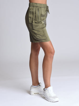 Chelsea Silk Bermuda Short - Blanc Noir Online Store