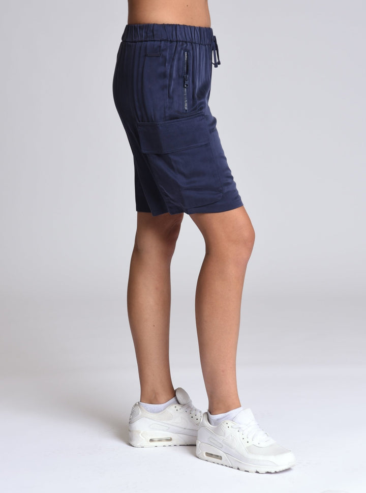 Chelsea Silk Bermuda Short - Blanc Noir Online Store