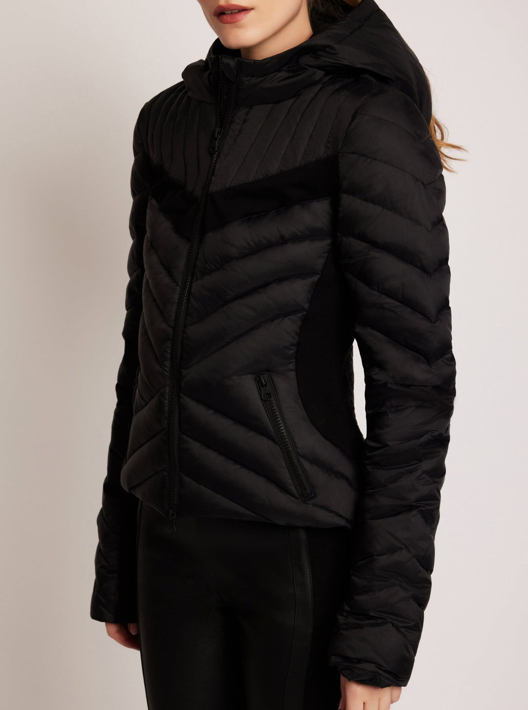 Chevron Stripe Down Filled Puffer Jacket - Blanc Noir Online Store