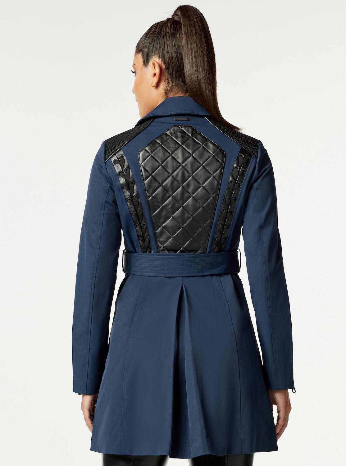 COLLABORATOR QUILTED-BACK TRENCH - Blanc Noir Online Store