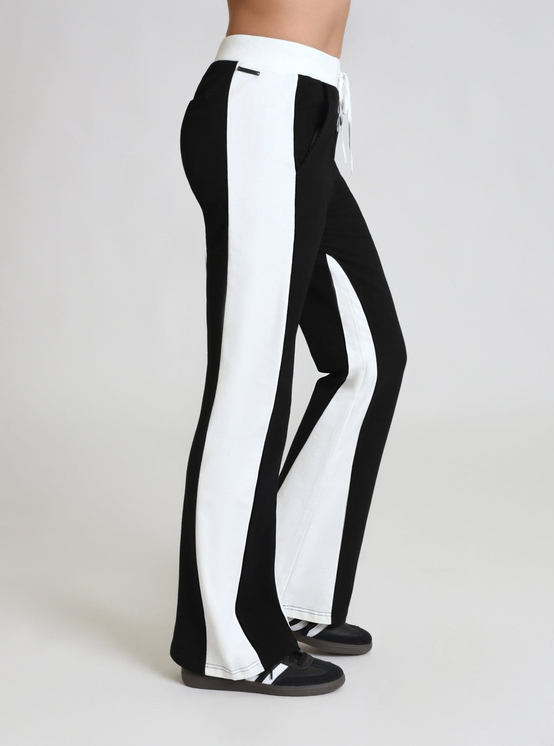 Color Blocked Wide Leg Pant - Blanc Noir Online Store