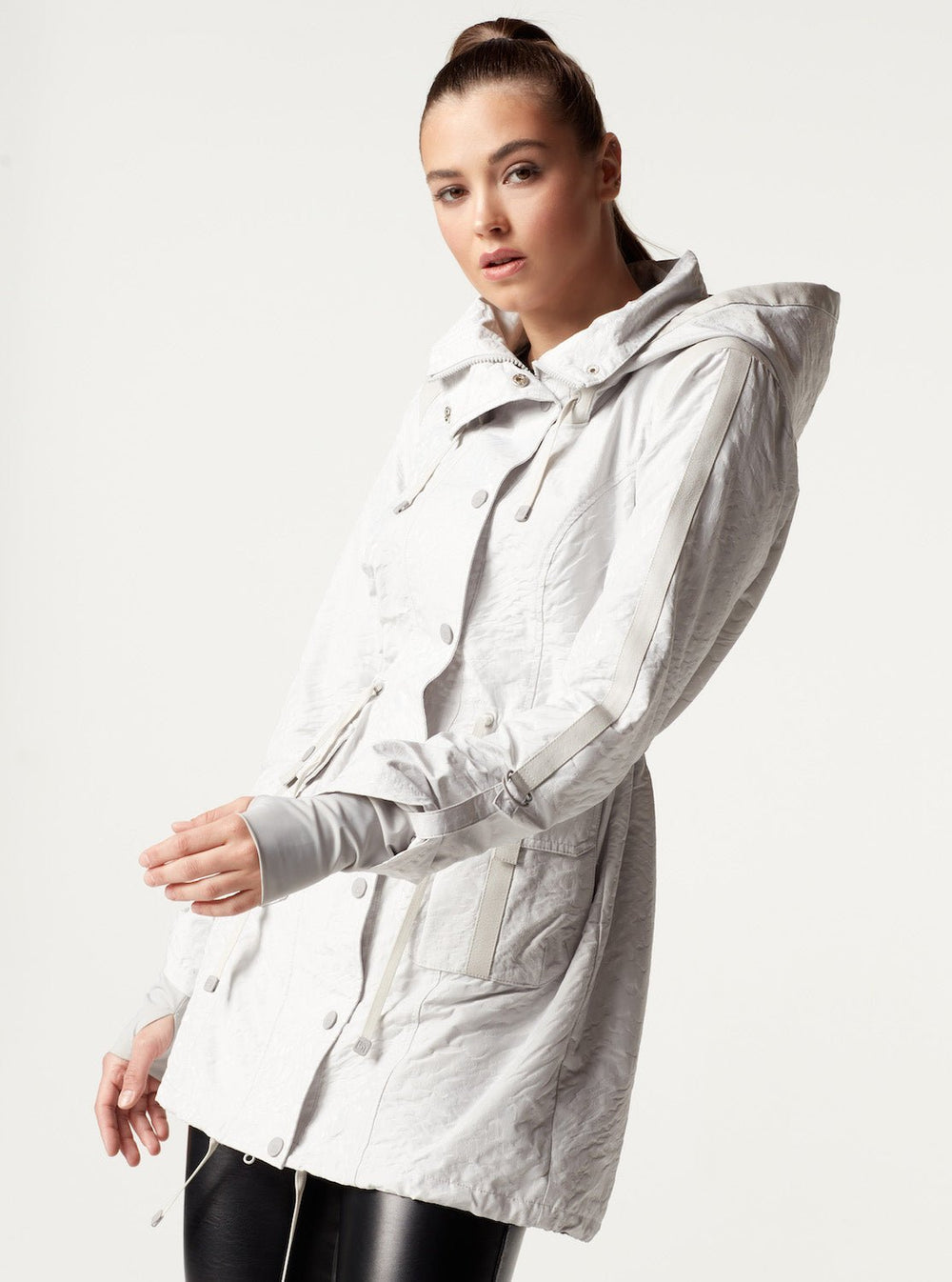 DELILAH ANORAK - Blanc Noir Online Store