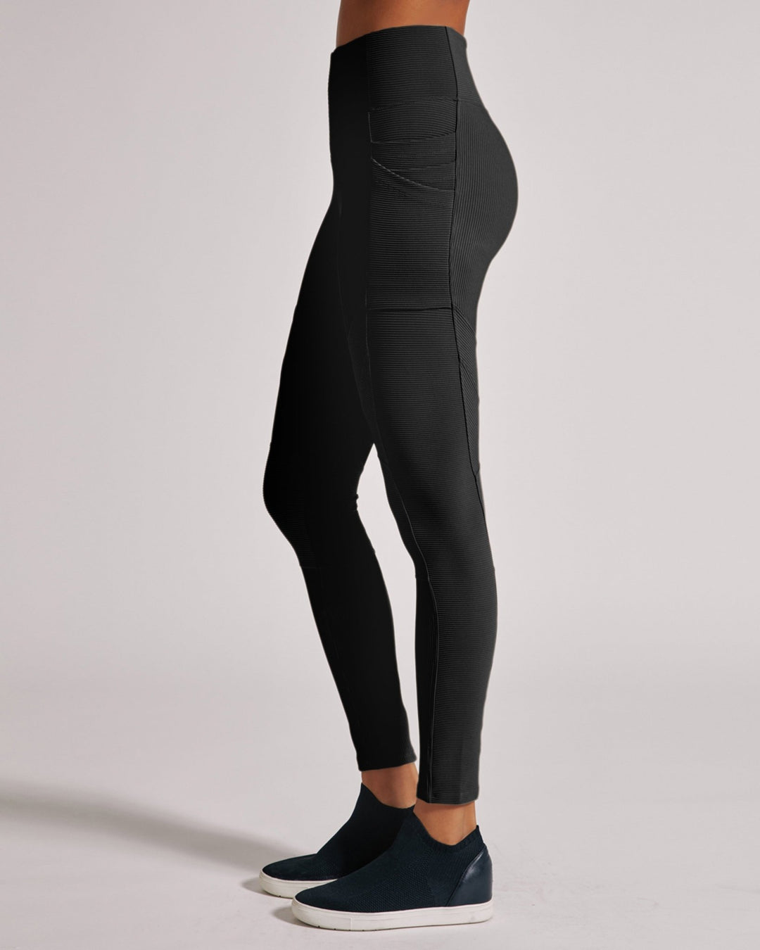 Directional Rib Legging - Blanc Noir Online Store