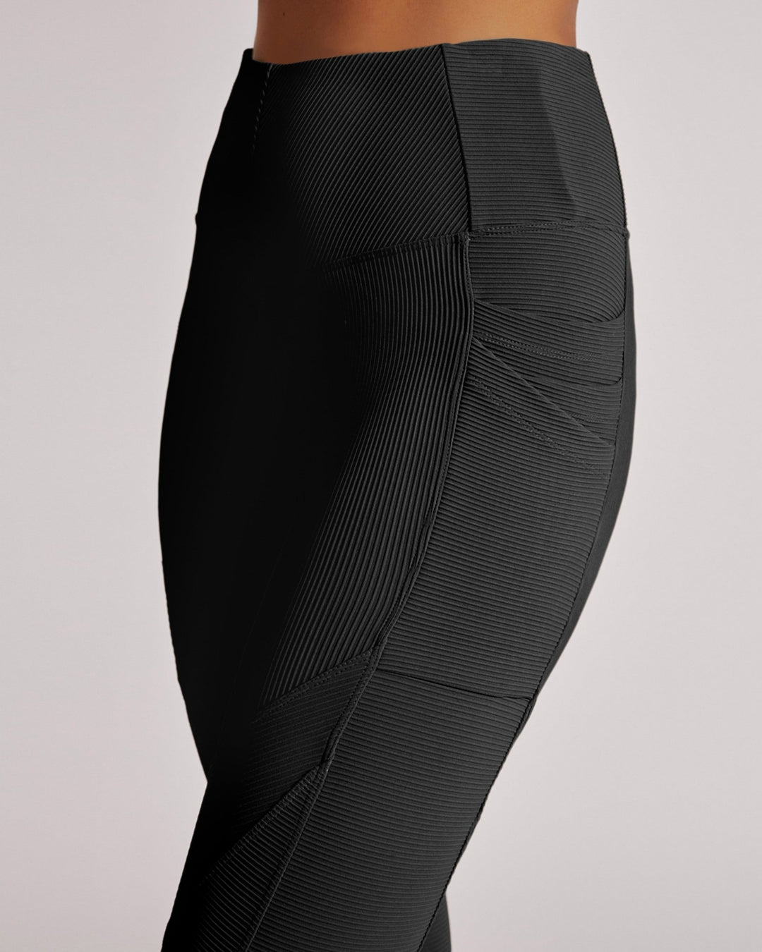 Directional Rib Legging - Blanc Noir Online Store