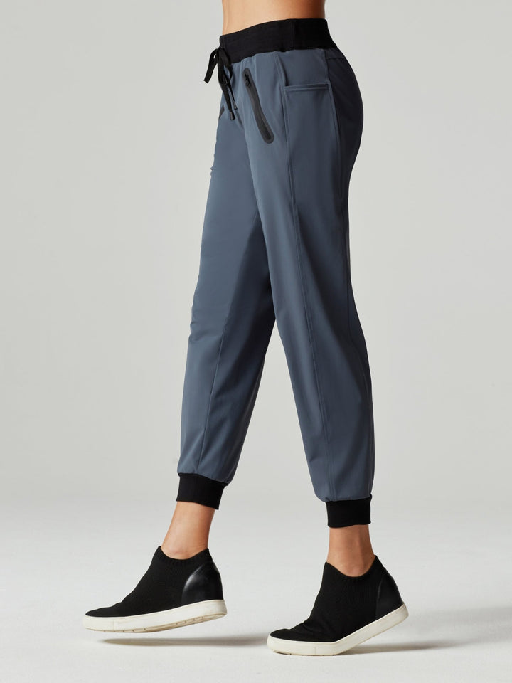 GETAWAY JOGGER - Blanc Noir Online Store