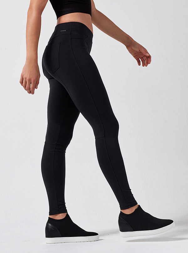 GETAWAY LEGGING - Blanc Noir Online Store