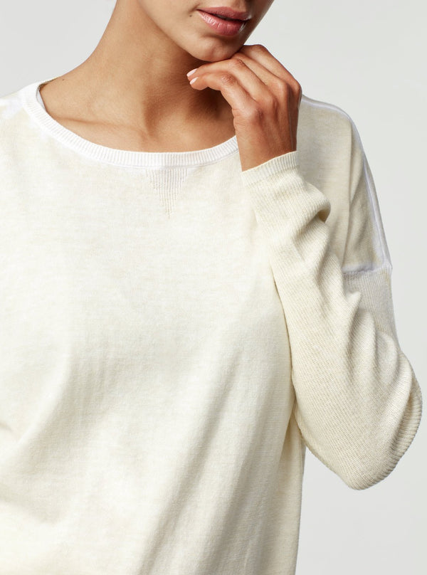 HUNTRESS BOYFRIEND SWEATER - Blanc Noir Online Store