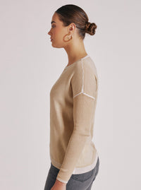 HUNTRESS BOYFRIEND SWEATER - Blanc Noir Online Store