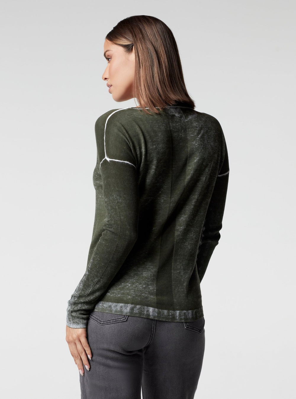 HUNTRESS BOYFRIEND SWEATER - Blanc Noir Online Store