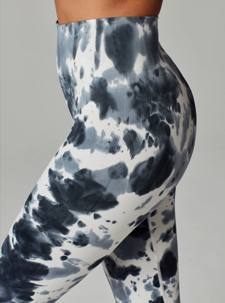 INFINITY HIGH RISE LEGGING - FINAL SALE - Blanc Noir Online Store