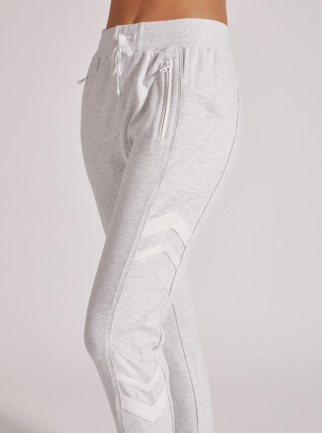KATIA JOGGER - Blanc Noir Online Store
