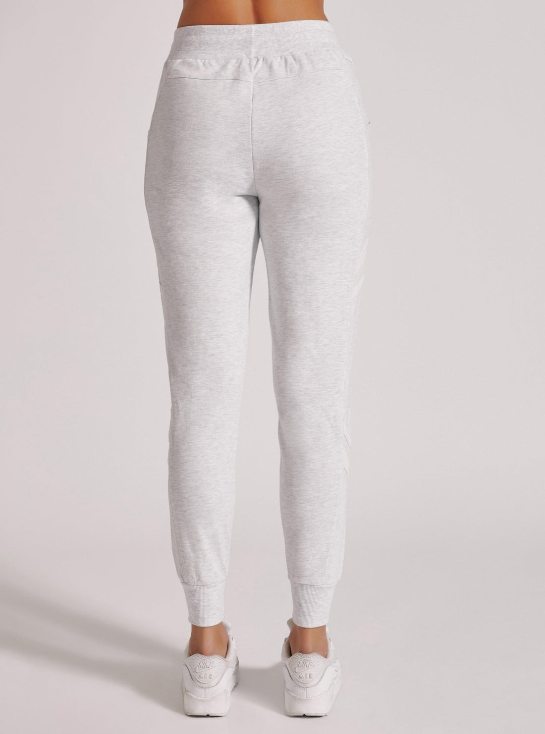 KATIA JOGGER - Blanc Noir Online Store